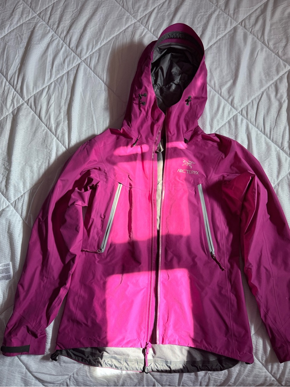 Arc'teryx Women's Pink BETA LT SHELL